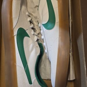 Nike Shoes with Green Swoosh on Gum Sole